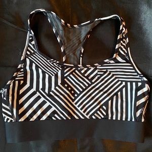 VS Sports Bra